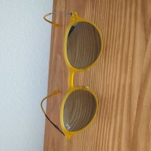 Ray Ban Light Ray Yellow sunglasses RB4224